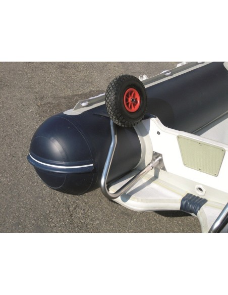 Couple stern wheels for rubber boats with flaps 