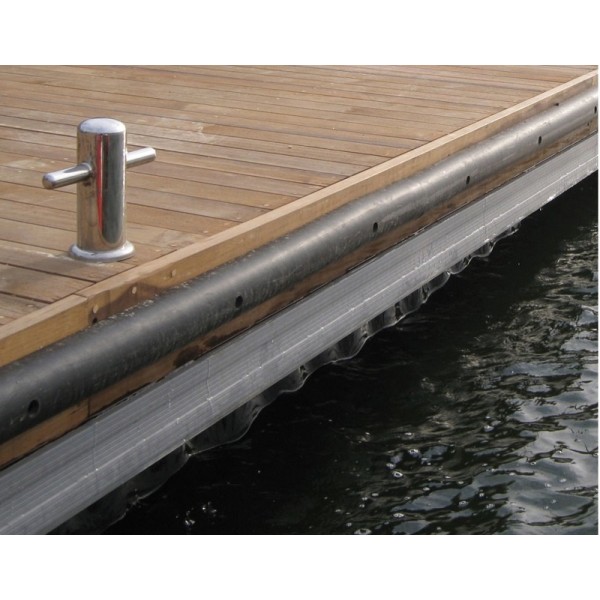 Fendering for marinas, quays and piles - Anchorage and Docking - 4402000
