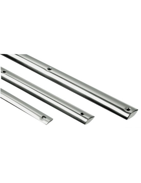 Low profile D-section rubbing strake made of mirror polished AISI 316 stainless steel   - Anchorage and Docking - 4448011