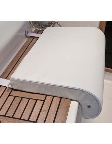 Cushion with universal seat