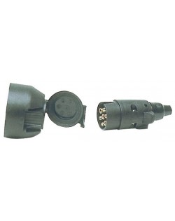 Socket and 7-pole plug