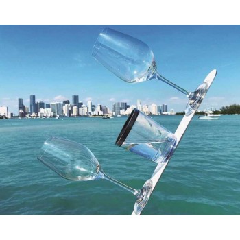 SET 2 MAGNETIC WINE GLASSES