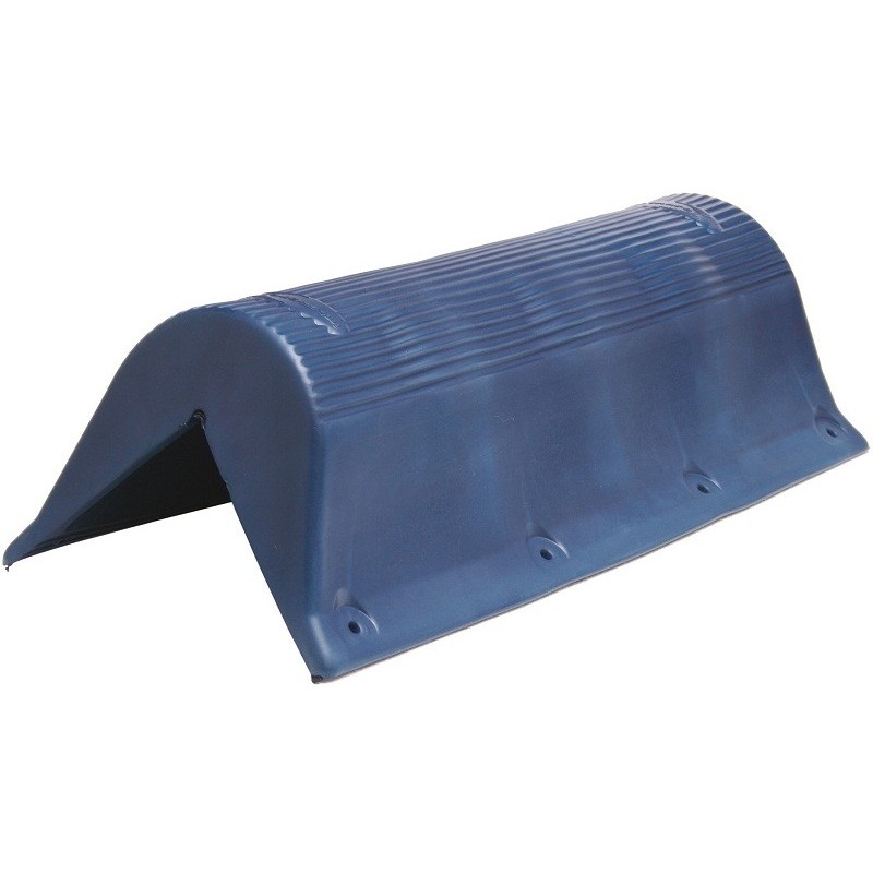 Wharf protection made of solid injection moulded soft EVA